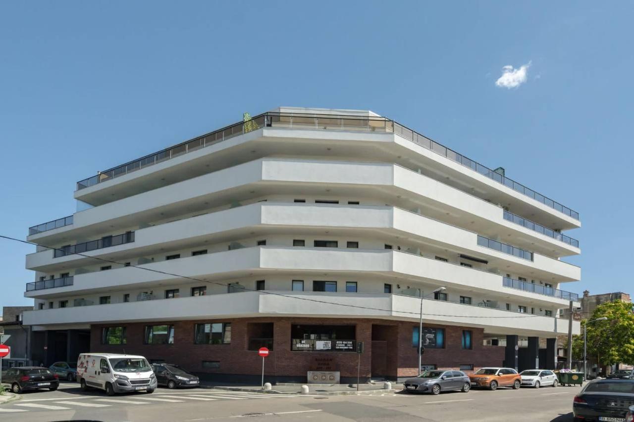 ブカレストCarol New Building With Balconyアパートメント エクステリア 写真